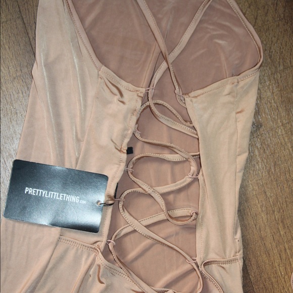 Camel slinky Lace back Midi dress - Picture 5 of 5